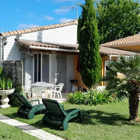 Agreable 40 M² + Terrasse Apartment La Tremblade